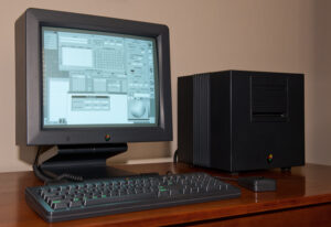 NeXTcube 68040 de NeXT Computer 1988 – station de travail Steve Jobs, pièce de collection rare