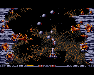 The Bitmap Brothers est un studio de développement britannique fondé en 1987 à Wapping, dans l'est de Londres, par Mike Montgomery, Steve Kelly et Eric Matthews. En moins de six ans, il produisit une série de jeux qui définirent l'identité visuelle et sonore de l'Amiga et de l'Atari ST : Xenon (1988), Speedball (1988), Xenon 2 : Megablast (1989), Cadaver (1990), Speedball 2 : Brutal Deluxe (1990), Gods (1991), Magic Pockets (1991) et The Chaos Engine (1993). Chacun de ces titres fut reconnu pour la même combinaison : graphismes métalliques et détaillés, musique percutante signée par des artistes extérieurs au monde du jeu vidéo, et gameplay immédiatement lisible mais profond.